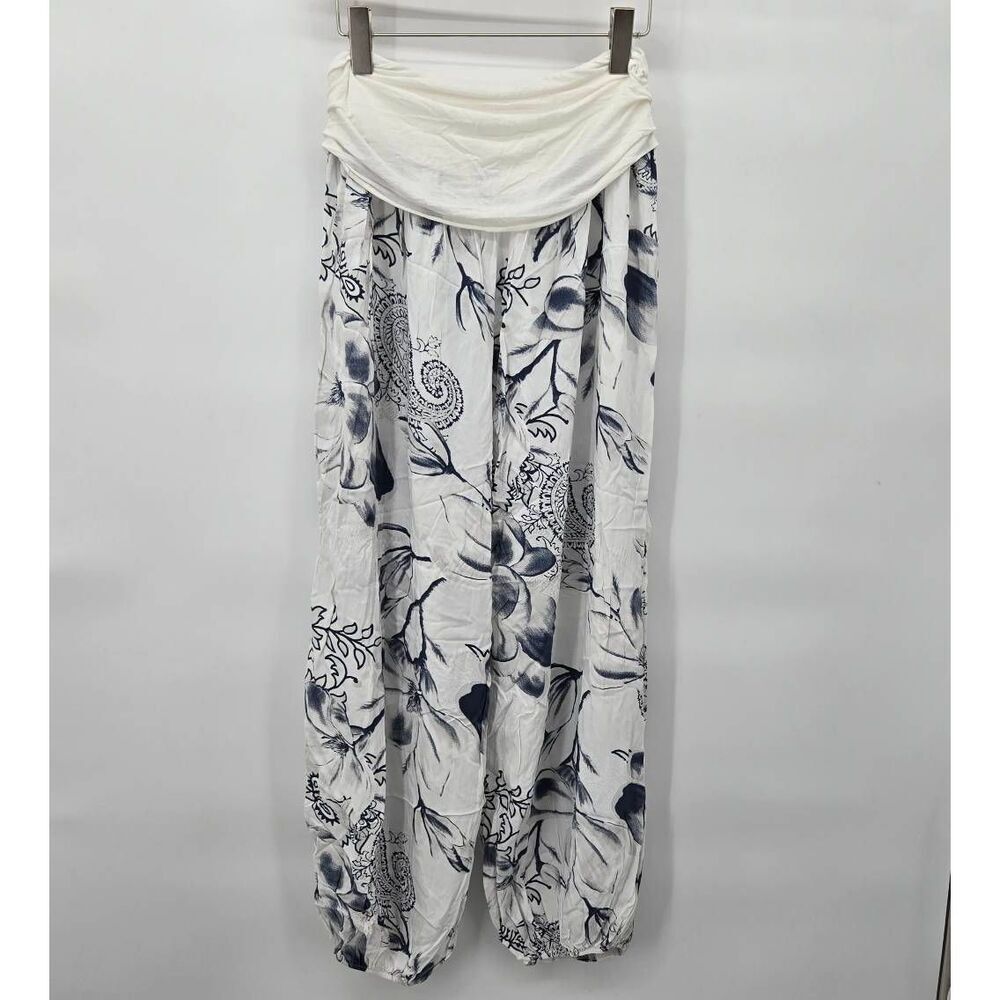 Beyond Capri Pants One Size Made in Italy Harem Bohemian Boho Floral